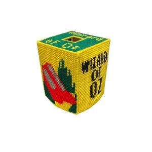 Vintage Wizard of Oz Tissue Box Holder Rare Yarn Knitted One of a Kind